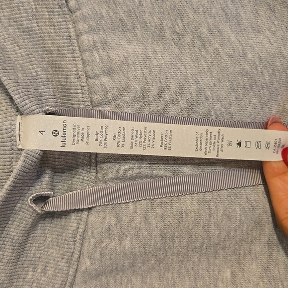 Lululemon Scuba Sherpa Stripe Heathered Core Light Grey Joggers NWOT - Picture 13 of 14